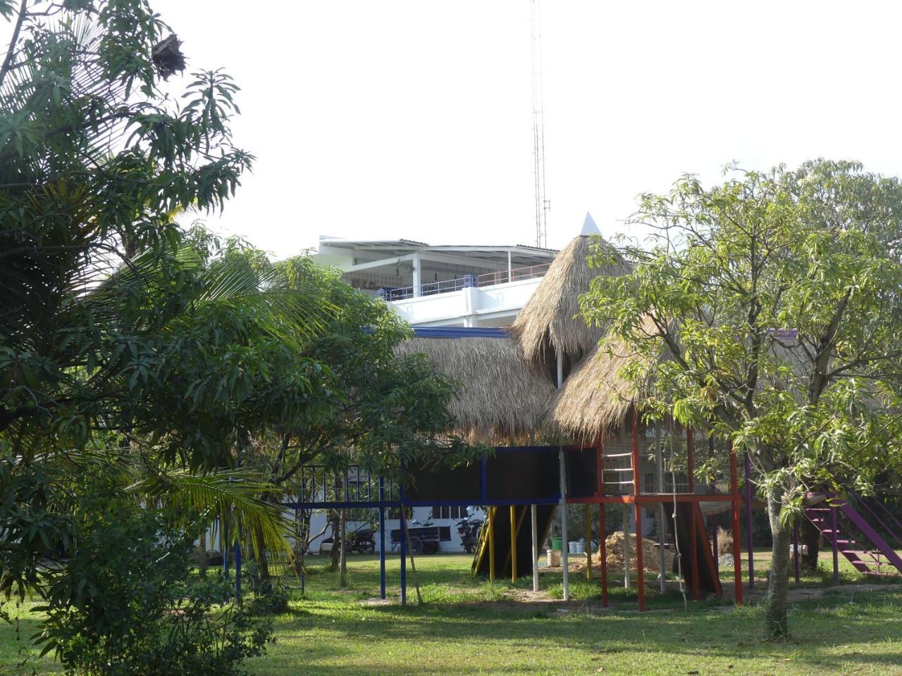 The Playground Bed and Breakfast Kampot Exterior foto