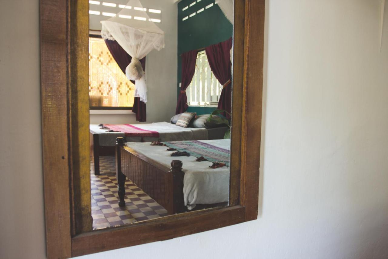 The Playground Bed and Breakfast Kampot Exterior foto