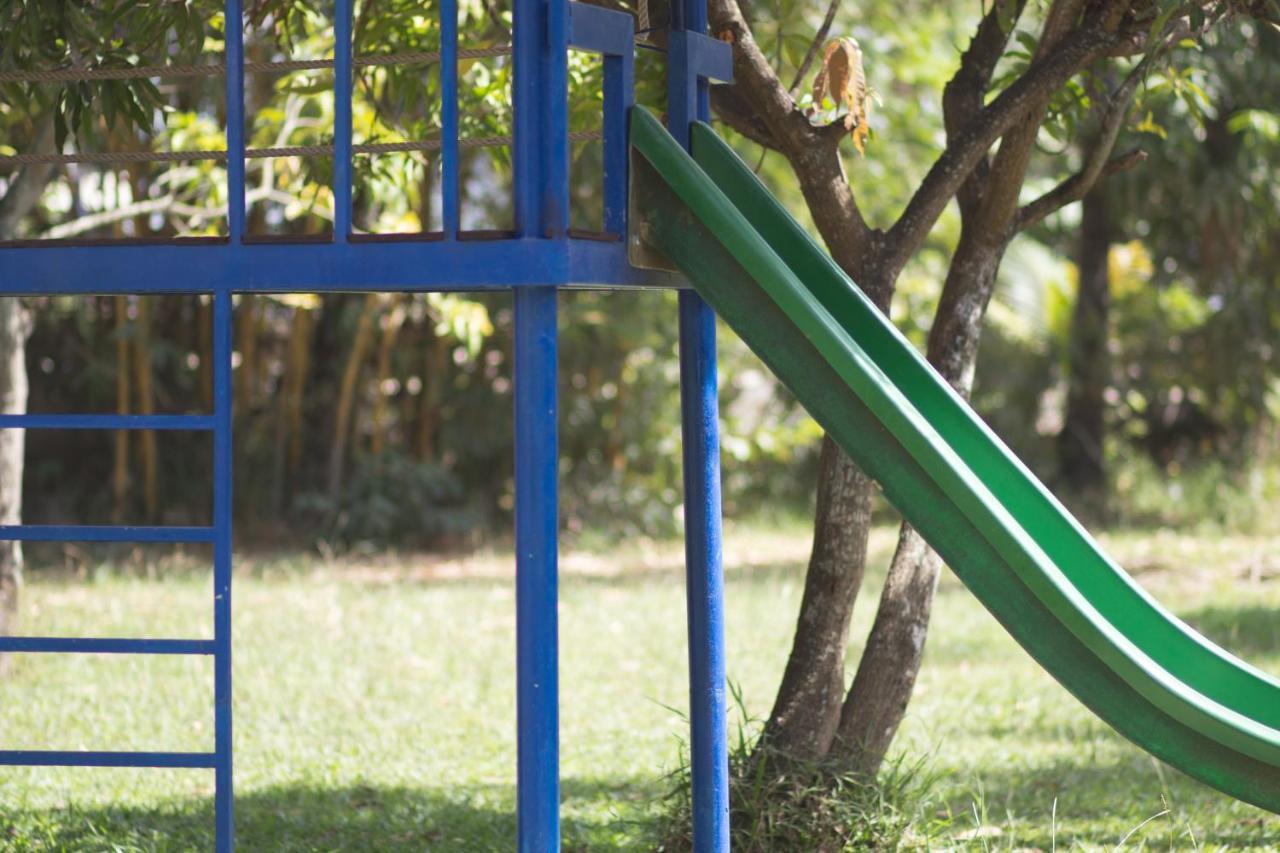 The Playground Bed and Breakfast Kampot Exterior foto