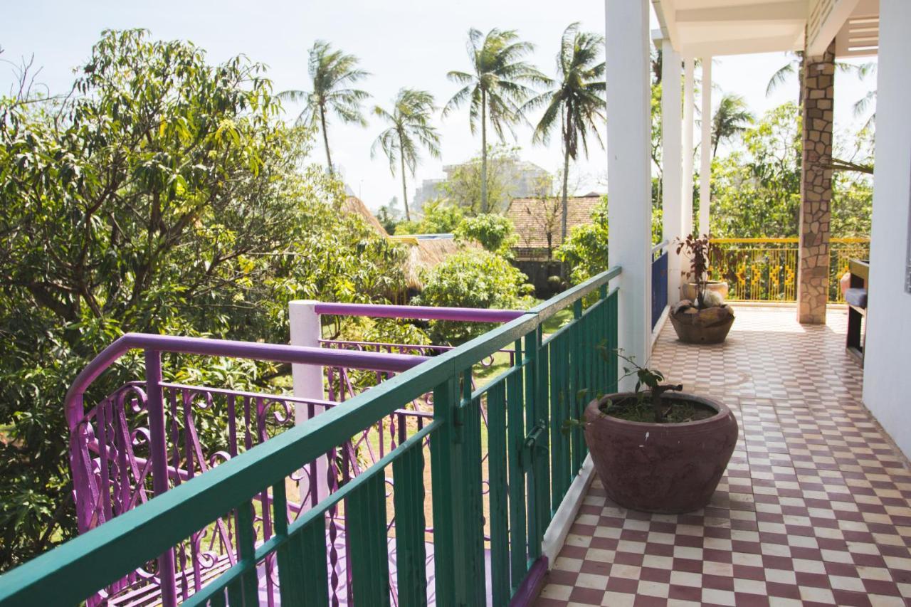 The Playground Bed and Breakfast Kampot Exterior foto